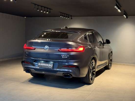 BMW-X4-2019