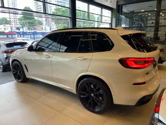 BMW-X5-2020