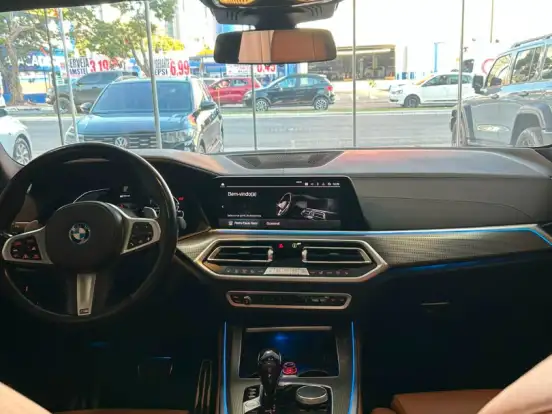 BMW-X5-3.0 I6 TURBO HÍBRIDO XDRIVE45E M SPORT AUTOMÁTICO BMW-X5-2021