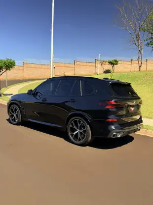 BMW-X5-2025