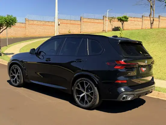 BMW-X5-3.0 I6 TURBO HÍBRIDO XDRIVE50E M SPORT AUTOMÁTICO BMW-X5-2025