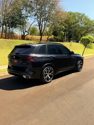 BMW-X5-2025