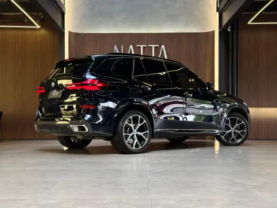 BMW-X5-2025