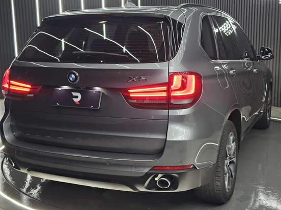BMW-X5-2015