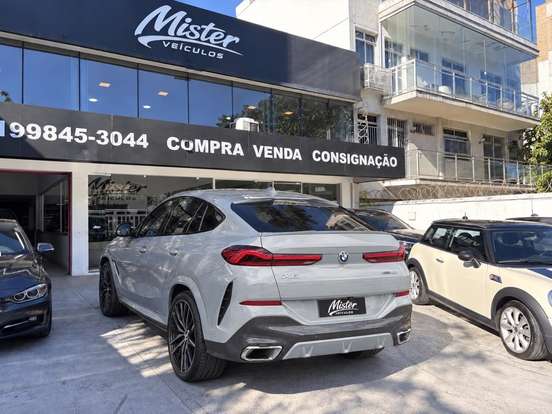 BMW-X6-2025