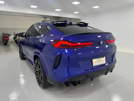 BMW-X6-2023