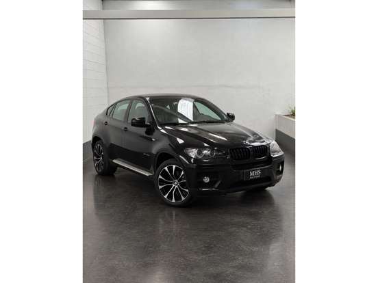 BMW-X6-2011