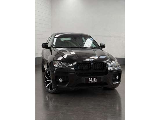 BMW-X6-2011
