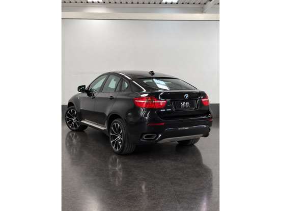 BMW-X6-2011