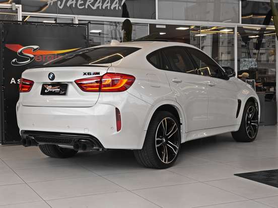 BMW-X6-4.4 M 4X4 COUPÉ V8 32V BI-TURBO GASOLINA 4P AUTOMÁTICO BMW-X6-2016