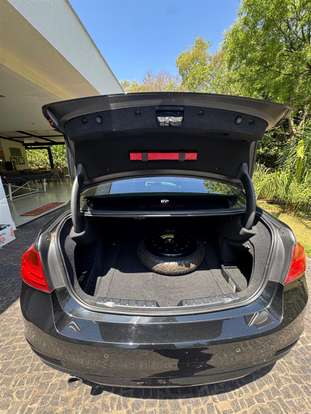 BMW-320i-2013