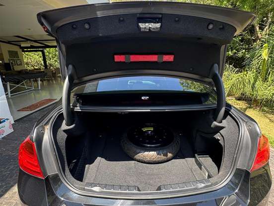 BMW-320i-2.0 16V TURBO ACTIVE FLEX 4P AUTOMÁTICO BMW-320i-2013