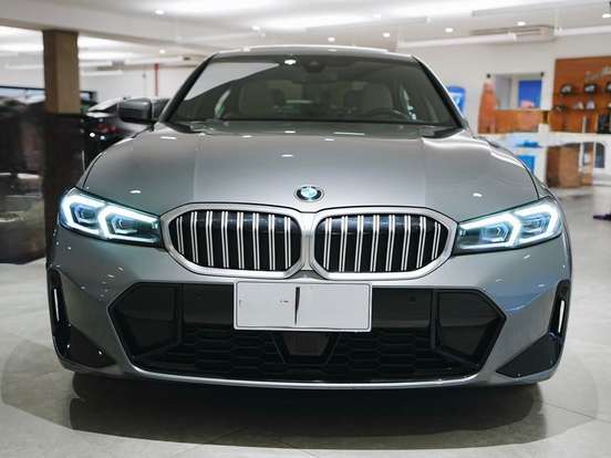 BMW-320i-2.0 16V TURBO FLEX M SPORT AUTOMÁTICO BMW-320i-2022