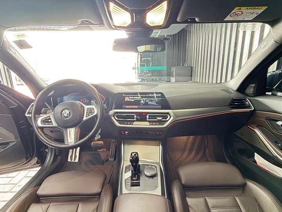 BMW-320i-2.0 16V TURBO FLEX M SPORT AUTOMÁTICO BMW-320i-2022