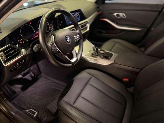 BMW-320i-2.0 16V TURBO GASOLINA GP AUTOMÁTICO BMW-320i-2020