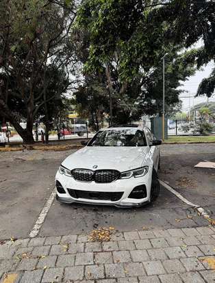 BMW-330i-2019