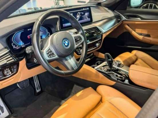 BMW-530e-2.0 16V TWINPOWER HÍBRIDO M SPORT AUTOMÁTICO BMW-530e-2022