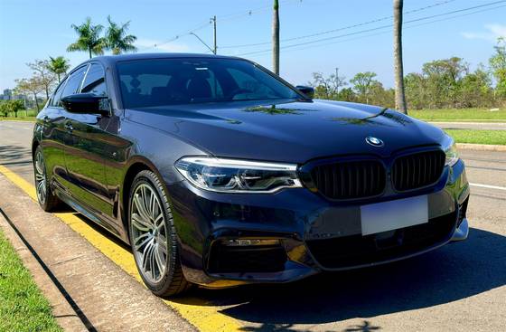 BMW 540i 3.0 24V TURBO GASOLINA M SPORT AUTOMÁTICO