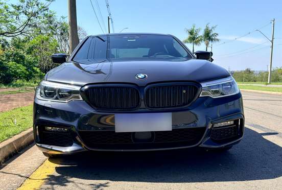BMW-540i-2019