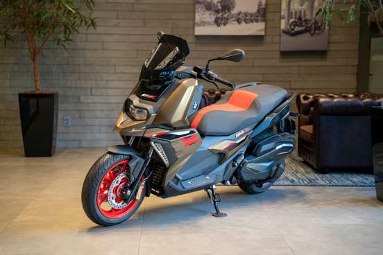 BMW-C 400 X-2025