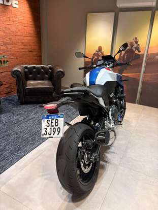 BMW-F 900 R SPORT PLUS-2024