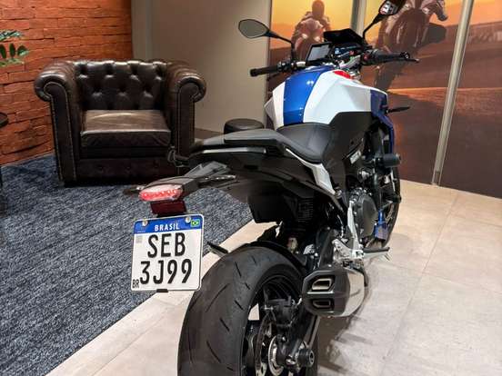 BMW-F 900 R SPORT PLUS BMW-F 900 R SPORT PLUS-2024