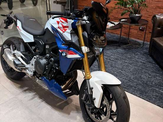 BMW-F 900 R SPORT PLUS BMW-F 900 R SPORT PLUS-2024