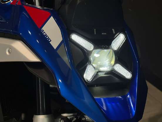 BMW-R 1300 GS TROPHY BMW-R 1300 GS TROPHY-2024