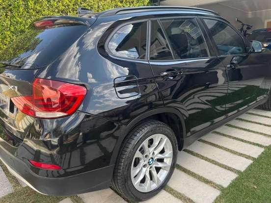 BMW-X1-2.0 16V TURBO ACTIVEFLEX SDRIVE20I 4P AUTOMÁTICO BMW-X1-2014