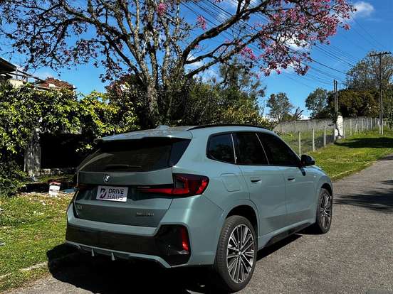 BMW-X1-2.0 16V TURBO GASOLINA SDRIVE20I M SPORT STEPTRONIC BMW-X1-2023