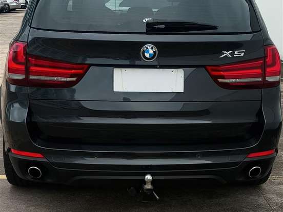 BMW-X5-3.0 FULL 4X4 35I 6 CILINDROS 24V GASOLINA 4P AUTOMÁTICO BMW-X5-2015