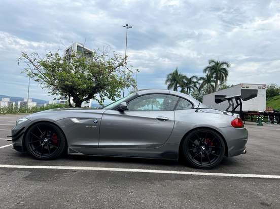 BMW-Z4-2010