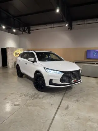 BYD TAN ELÉTRICO AWD