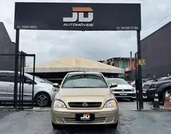 CHEVROLET CORSA 1.8 MPFI MAXX SEDAN 8V FLEX 4P MANUAL CHEVROLET CORSA 1.8 MPFI MAXX SEDAN 8V FLEX 4P MANUAL