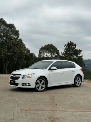 CHEVROLET CRUZE 1.8 LT 16V FLEX 4P MANUAL