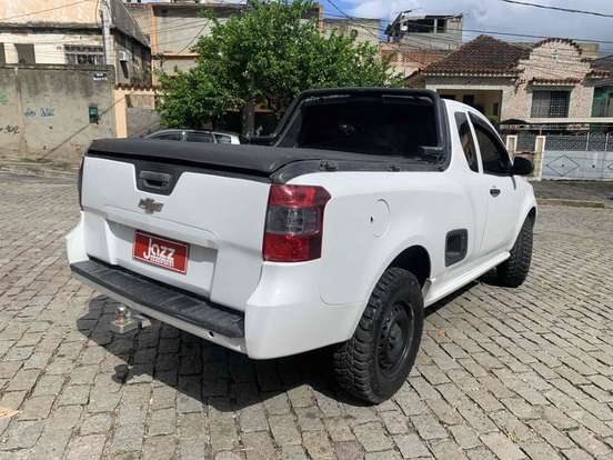 CHEVROLET-MONTANA-2019