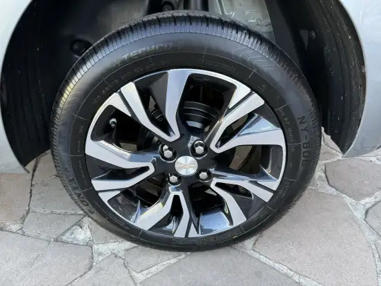 CHEVROLET-ONIX-2024