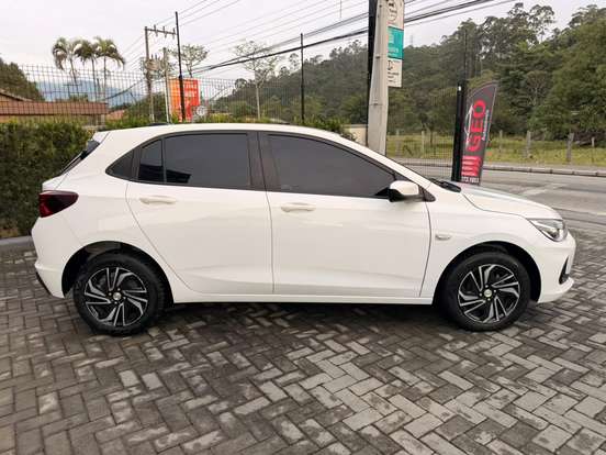 CHEVROLET-ONIX-2024