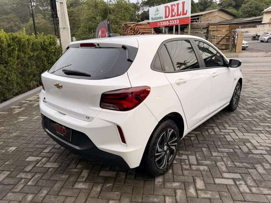 CHEVROLET-ONIX-2024
