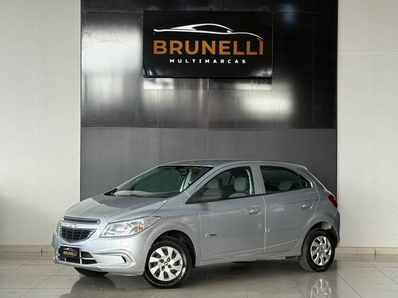 CHEVROLET ONIX 1.0 MPFI LT 8V FLEX 4P MANUAL