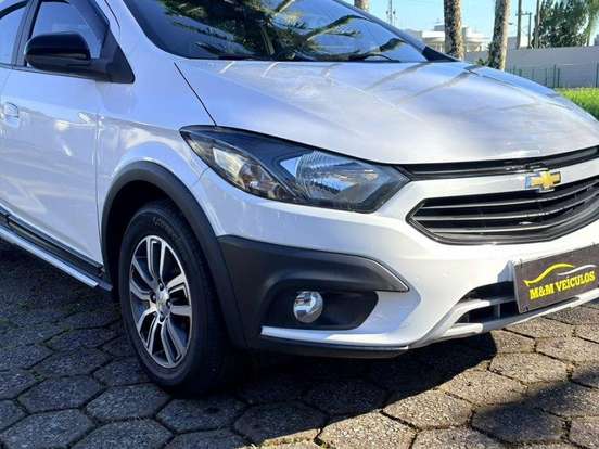 CHEVROLET-ONIX-1.4 MPFI ACTIV 8V FLEX 4P AUTOMÁTICO CHEVROLET-ONIX-2017