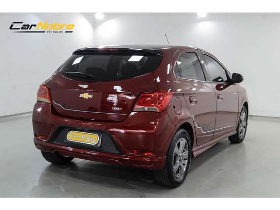 CHEVROLET-ONIX-1.4 MPFI EFFECT 8V FLEX 4P MANUAL CHEVROLET-ONIX-2018