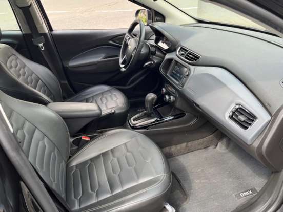 CHEVROLET-ONIX-1.4 MPFI LTZ 8V FLEX 4P AUTOMÁTICO CHEVROLET-ONIX-2018