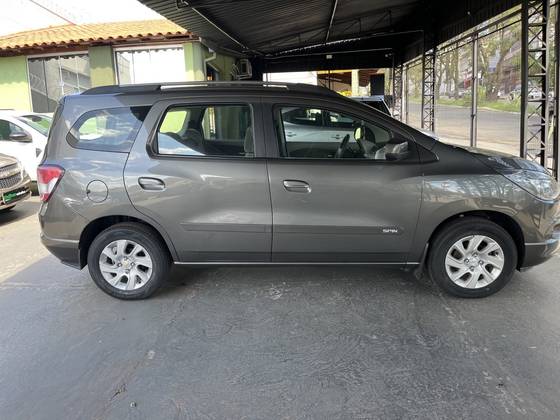 CHEVROLET SPIN 1.8 LTZ 8V FLEX 4P MANUAL