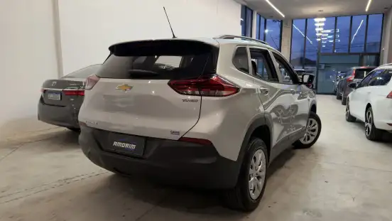 CHEVROLET-TRACKER-2021
