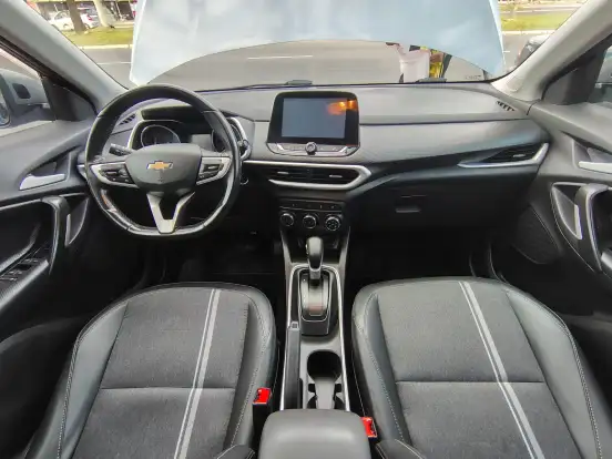 CHEVROLET-TRACKER-2022