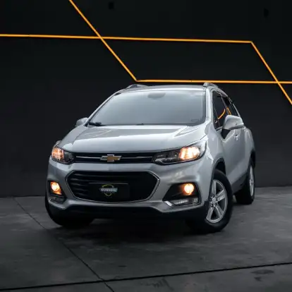 CHEVROLET-TRACKER-2018
