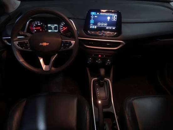 CHEVROLET-TRACKER-2023