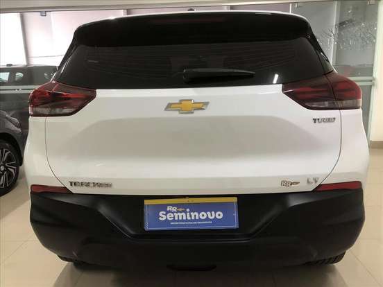 CHEVROLET-TRACKER-2023