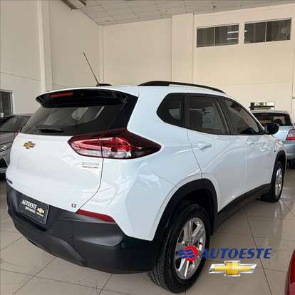 CHEVROLET-TRACKER-2022